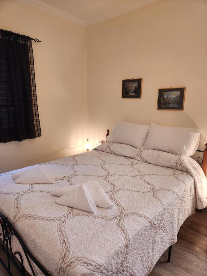 Cozy Apartment In Néa Kíosz Kültér fotó
