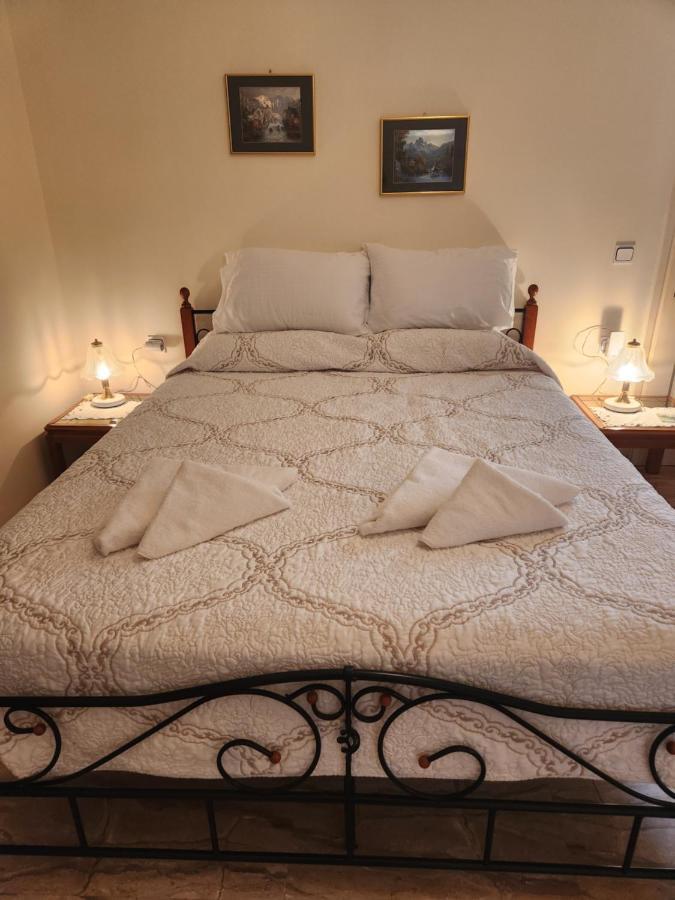 Cozy Apartment In Néa Kíosz Kültér fotó